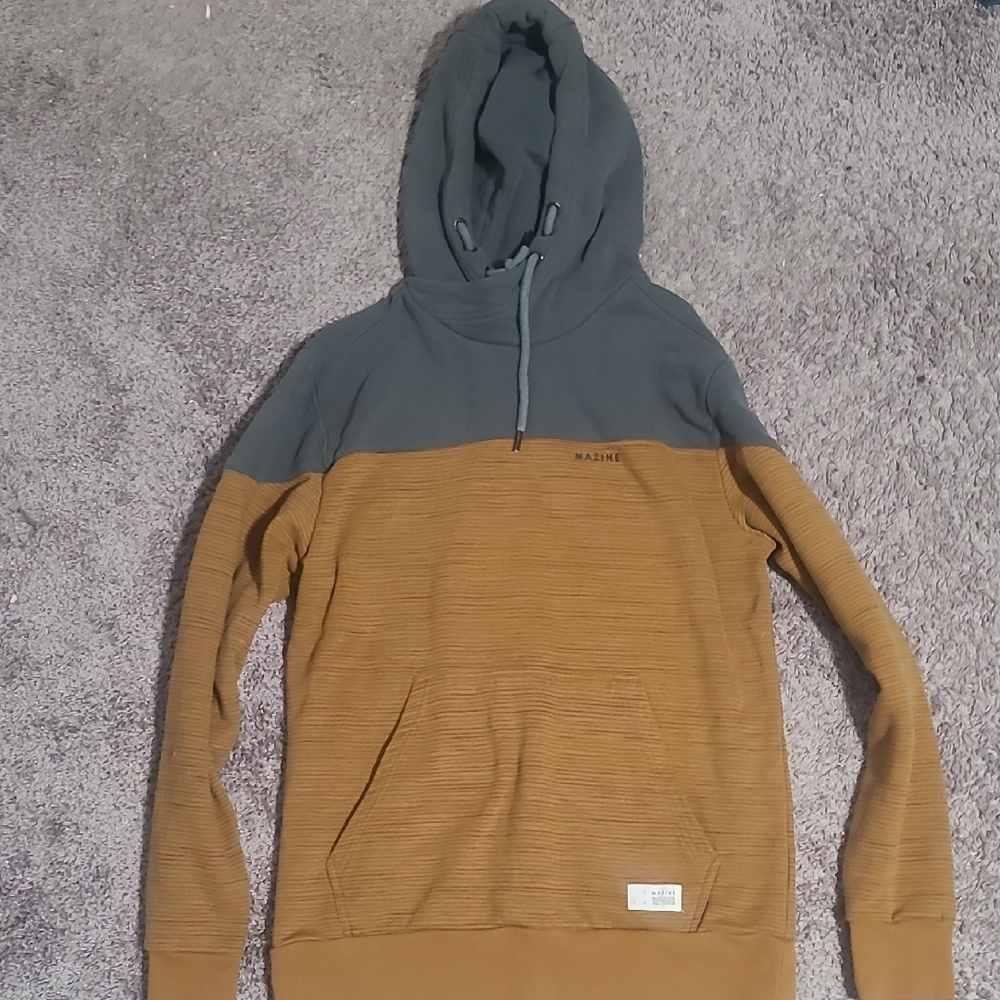 Two-Tone Hoodie with Front Pocket